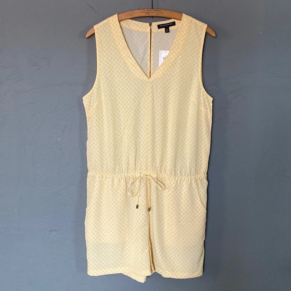 Banana Republic Factory Yellow Light Weight Spring Romper w Pockets NWT … - Picture 3 of 8